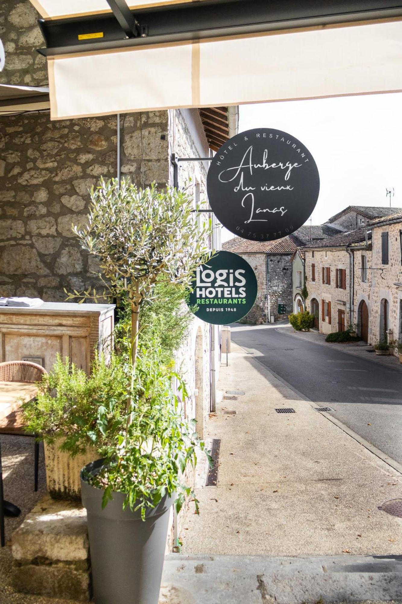 Auberge Du Vieux Lanas Logis Hotel Restaurant Dış mekan fotoğraf
